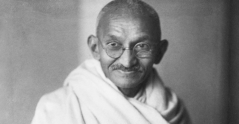 Gandhi – Contra la submissió